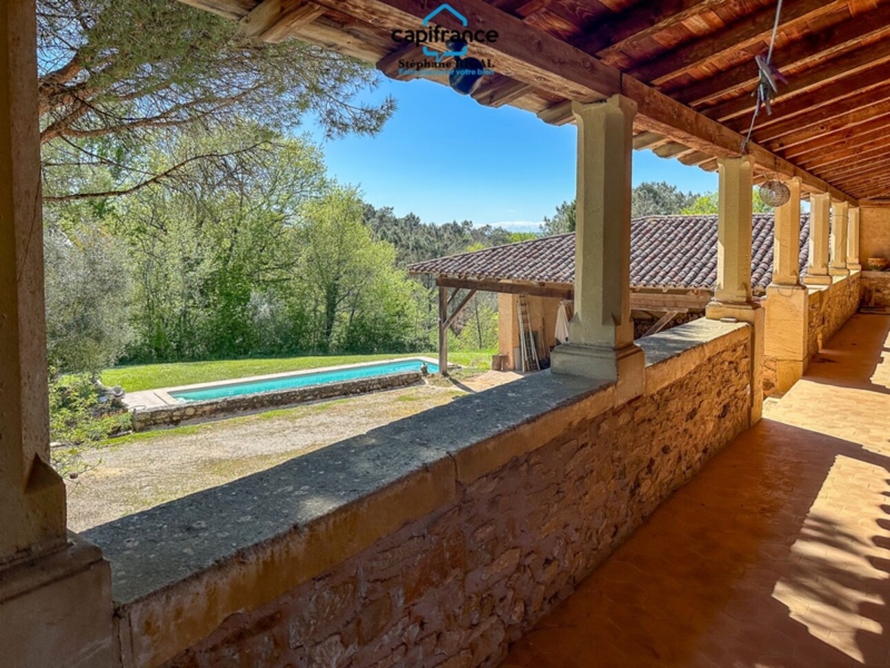 Photos 5 - Équestre - Propriete à vendre 7 pièces FUMEL (47) Propriété de 230m2 sur 11ha de prairie et de bois. Piscine et lac