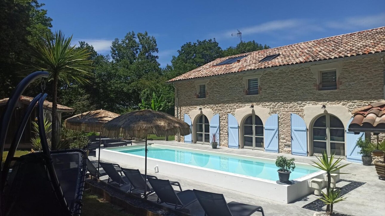 Photos 4 - Tourist - House