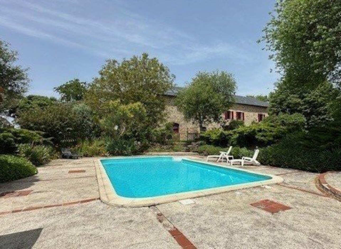 Photos 3 - Prestigious - Farm with outbuildings