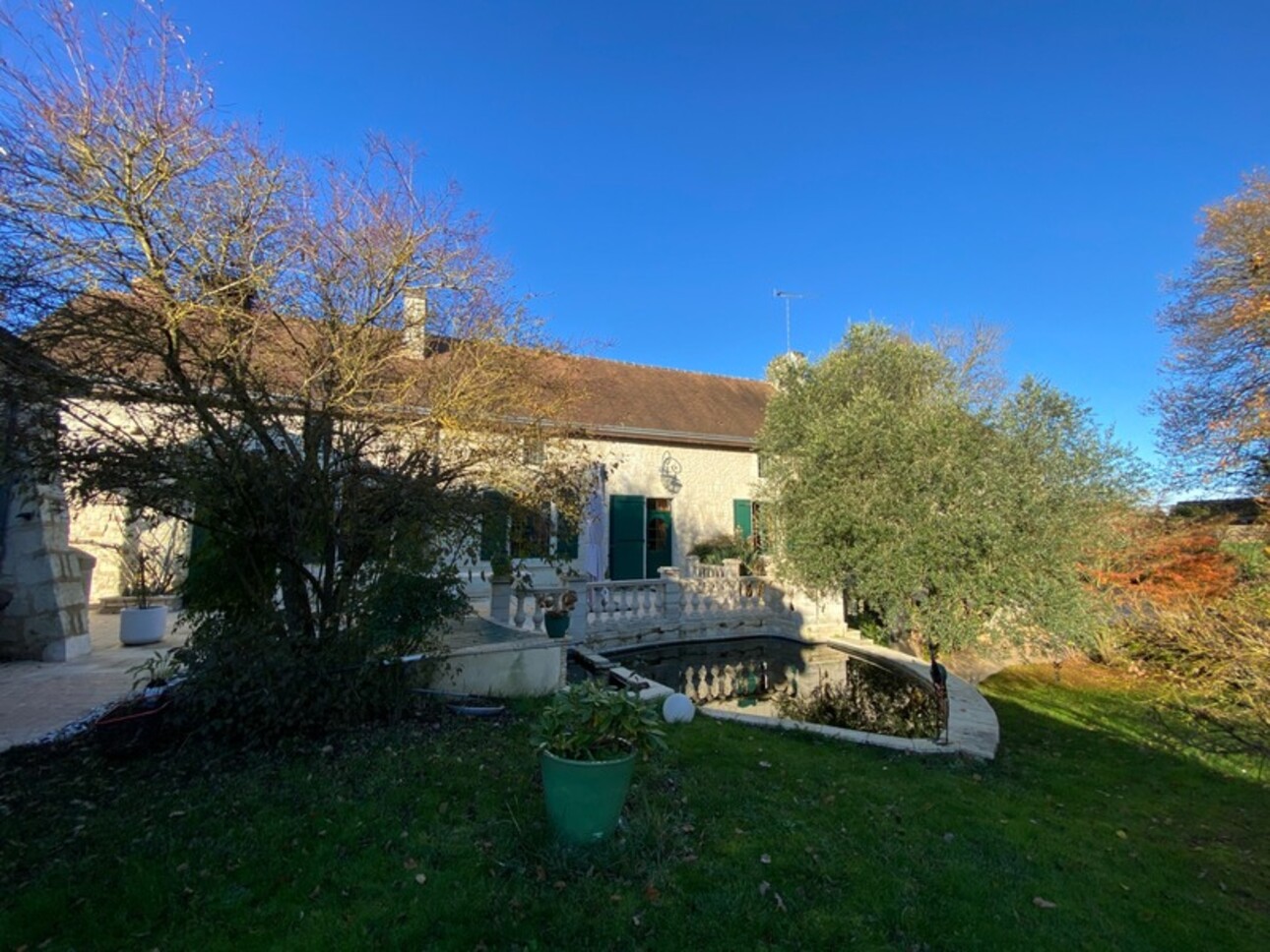 Photos 16 - Prestige - Dpt Vienne (86), à vendre à Thuré,  Maison de Maître 16 pièces 670m2-35720 m2