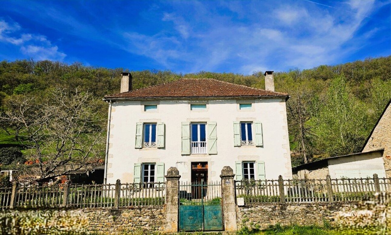 Photos 1 - Prestigious - House