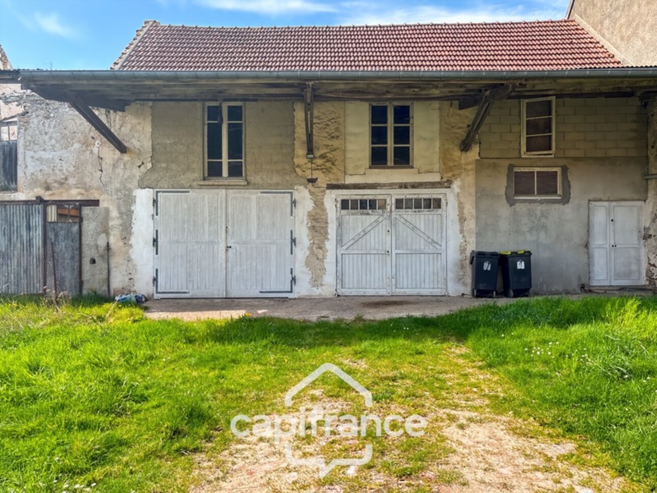 Photos 5 - Touristique - grange à vendre 3 pièces de 200 m²  VERDELOT (77)