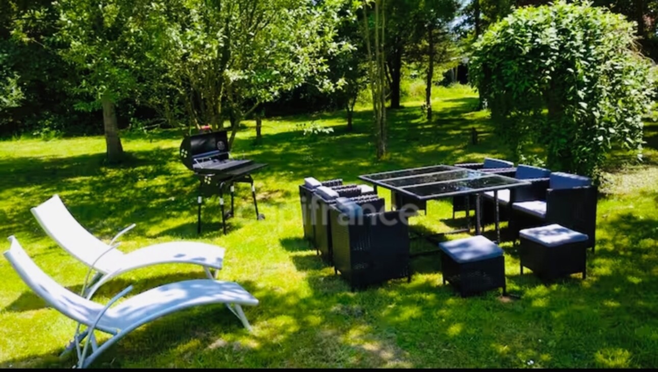 Photos 4 - Touristique - Maison de caractère avec gîte indépendant – 10 pièces – 238 m² – Kerlouan (Finistère)