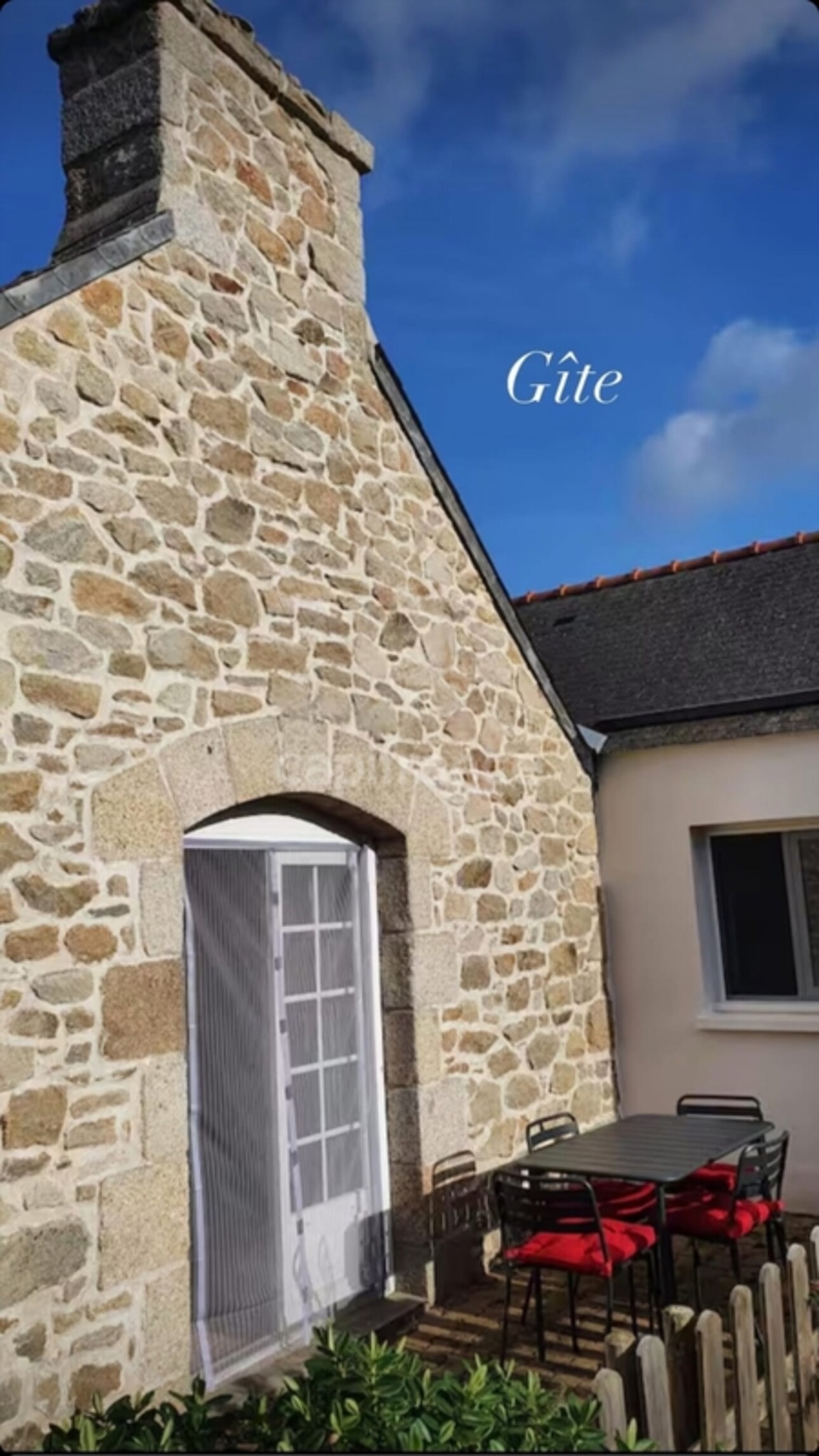 Photos 14 - Touristique - Maison de caractère avec gîte indépendant – 10 pièces – 238 m² – Kerlouan (Finistère)