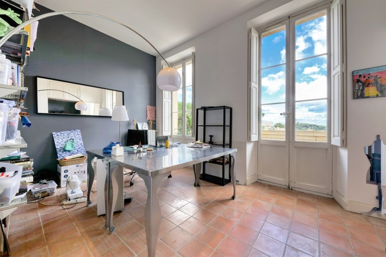 Photos 14 - Prestige - Marseille 9éme, Parc National des Calanques, Maison de Maître de 500 m² avec son parc de 2 Hectares , 11 studios