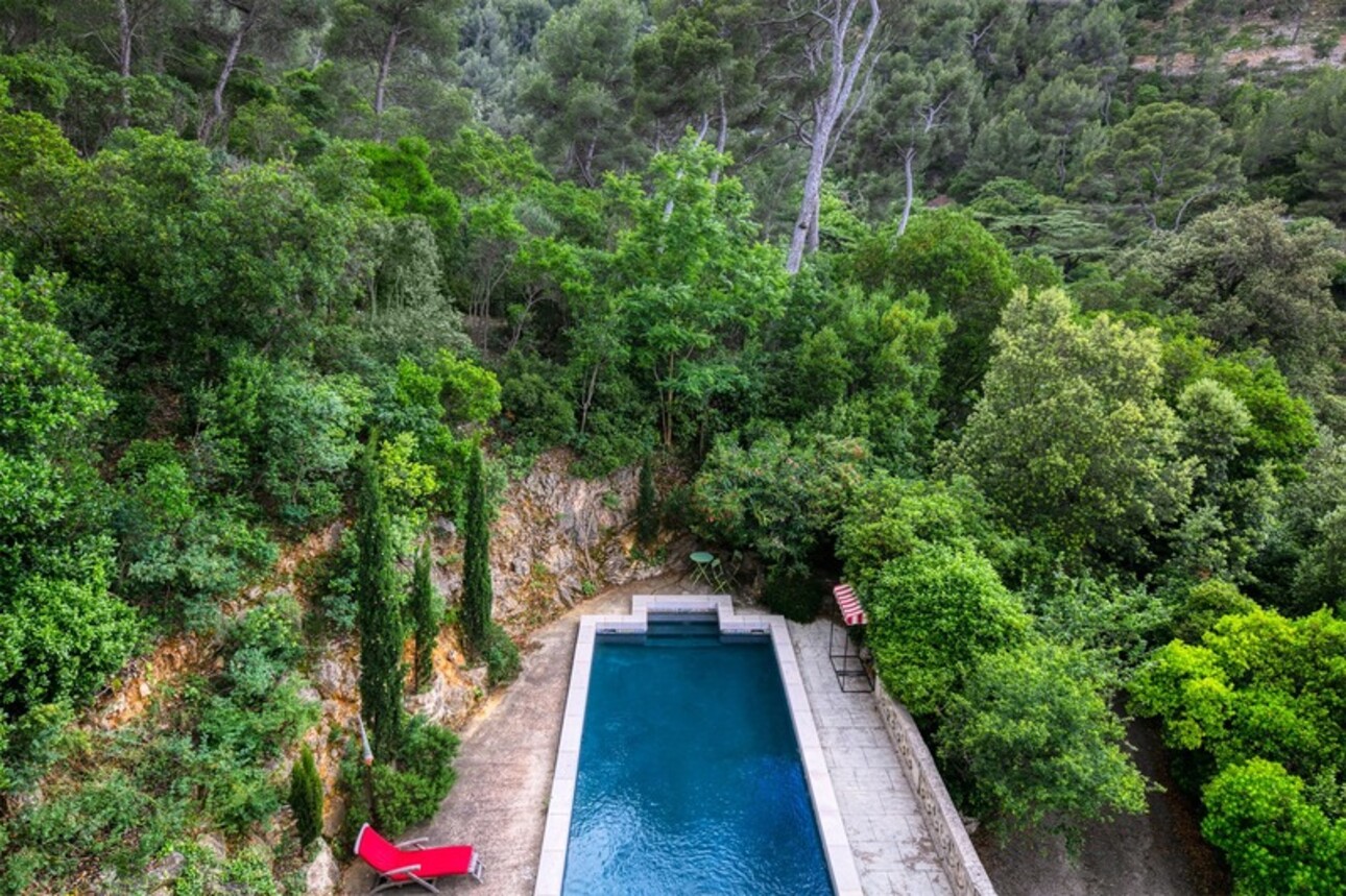 Photos 25 - Prestige - Marseille 9éme, Parc National des Calanques, Maison de Maître de 500 m² avec son parc de 2 Hectares , 11 studios