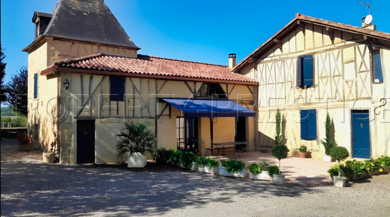 Photos 4 - Prestige - GERS PROPRIETE XVIIéme 43 HA ETANGS SOURCES
