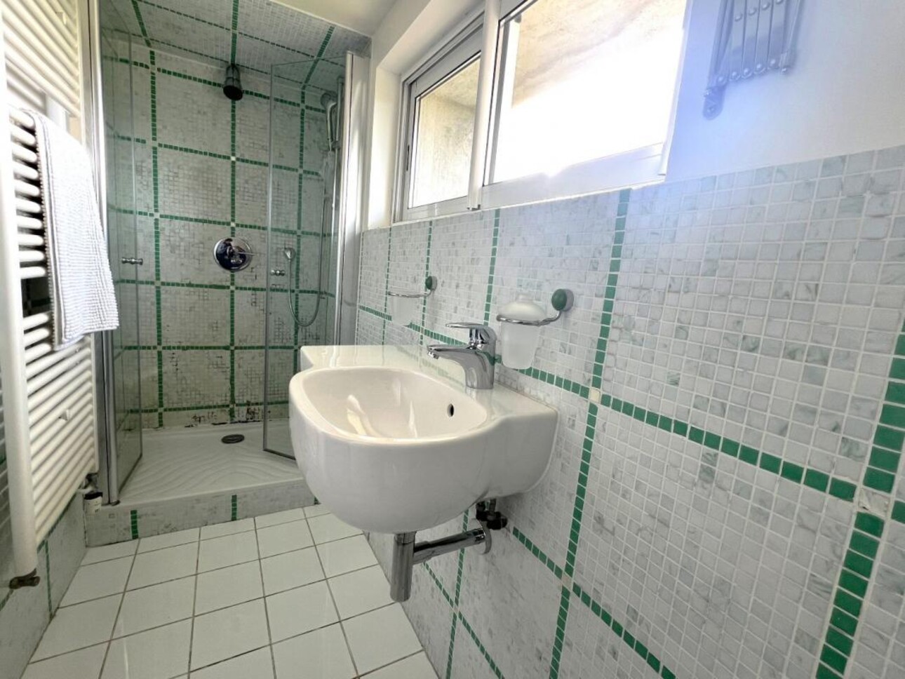 Photos 14 - Prestigious - House