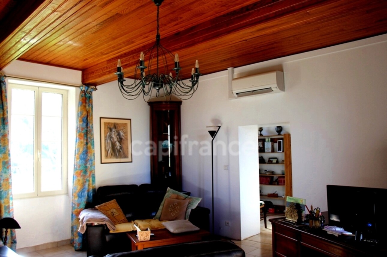 Photos 8 - Prestige - Propriété agricole avec maison de 205 m2, grange de 415 m2 et ancien séchoir à tabac de 270 m2 à vendre à FLEURANCE (32), sur terrain de 15 800 m2