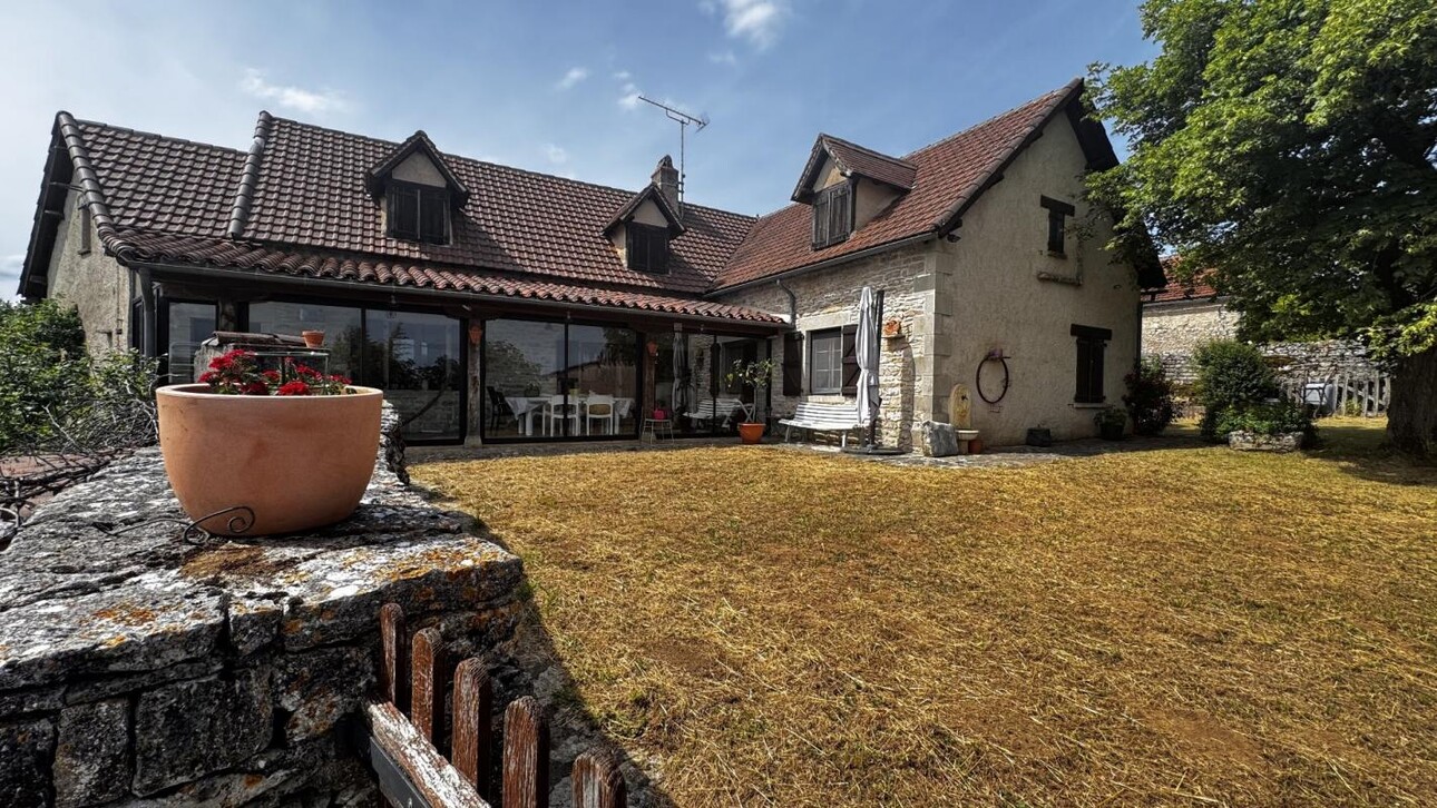 Photos 2 - Prestigious - House