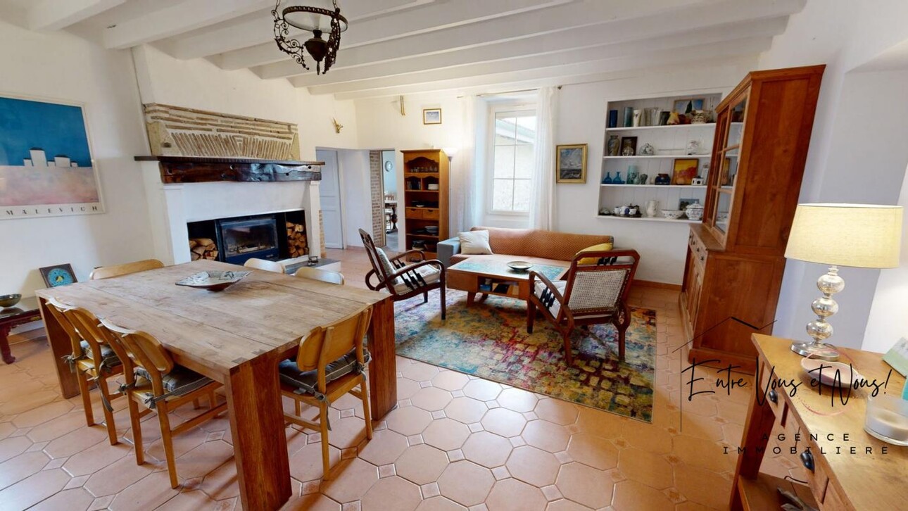 Photos 8 - Touristique - PROPRIETE 288M2, DÉPENDANCES SUR 8,4HA