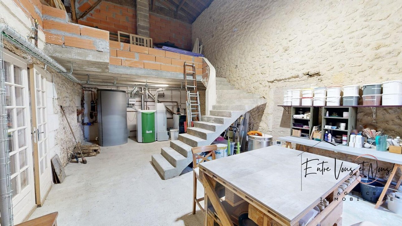 Photos 17 - Touristique - PROPRIETE 288M2, DÉPENDANCES SUR 8,4HA