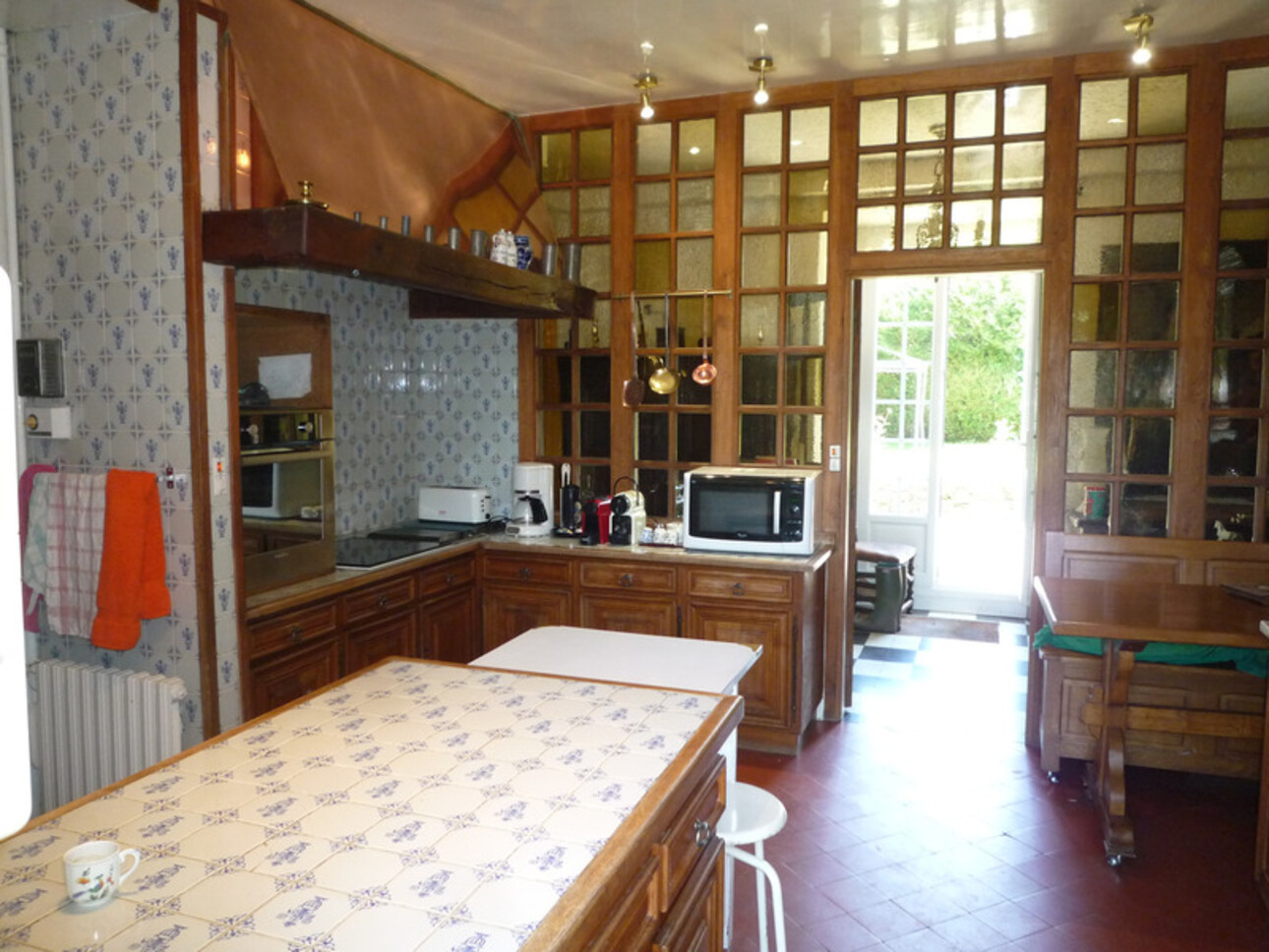 Photos 10 - Prestige - Dpt Aisne (02),  BAULNE EN BRIE à vendre superbe propriété de 380 m2 habitables sur un terrain de 15 ha avec étang de 3 ha