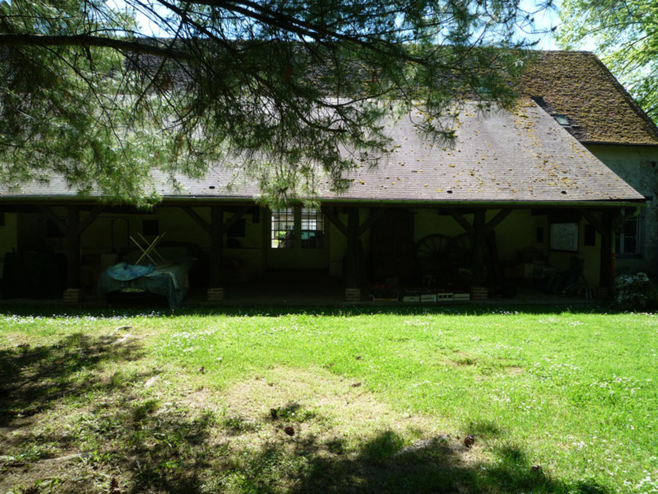Photos 21 - Prestige - Dpt Aisne (02),  BAULNE EN BRIE à vendre superbe propriété de 380 m2 habitables sur un terrain de 15 ha avec étang de 3 ha
