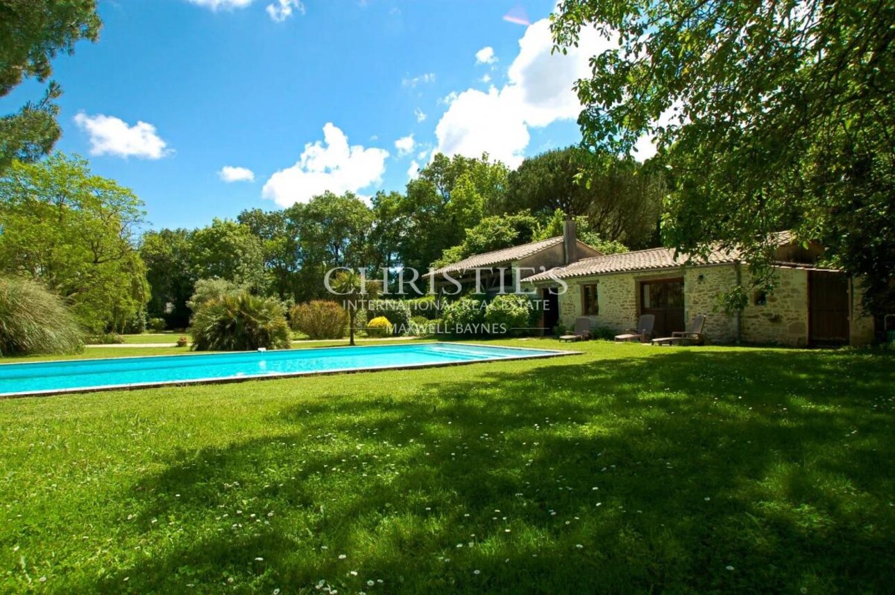 Photos 2 - Prestige - Charmante propriété dans le Médoc avec une maison principale, un gite, une annexe et une piscine