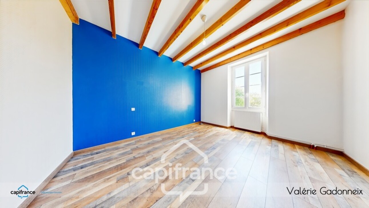 Photos 10 - Prestige - Gensac-La-Pallue, à vendre, Maison de Maître, en pierre, 6 chambres, piscine, grange de 118 m2, le tout sur une parcelle cadastrée de 1314 m2