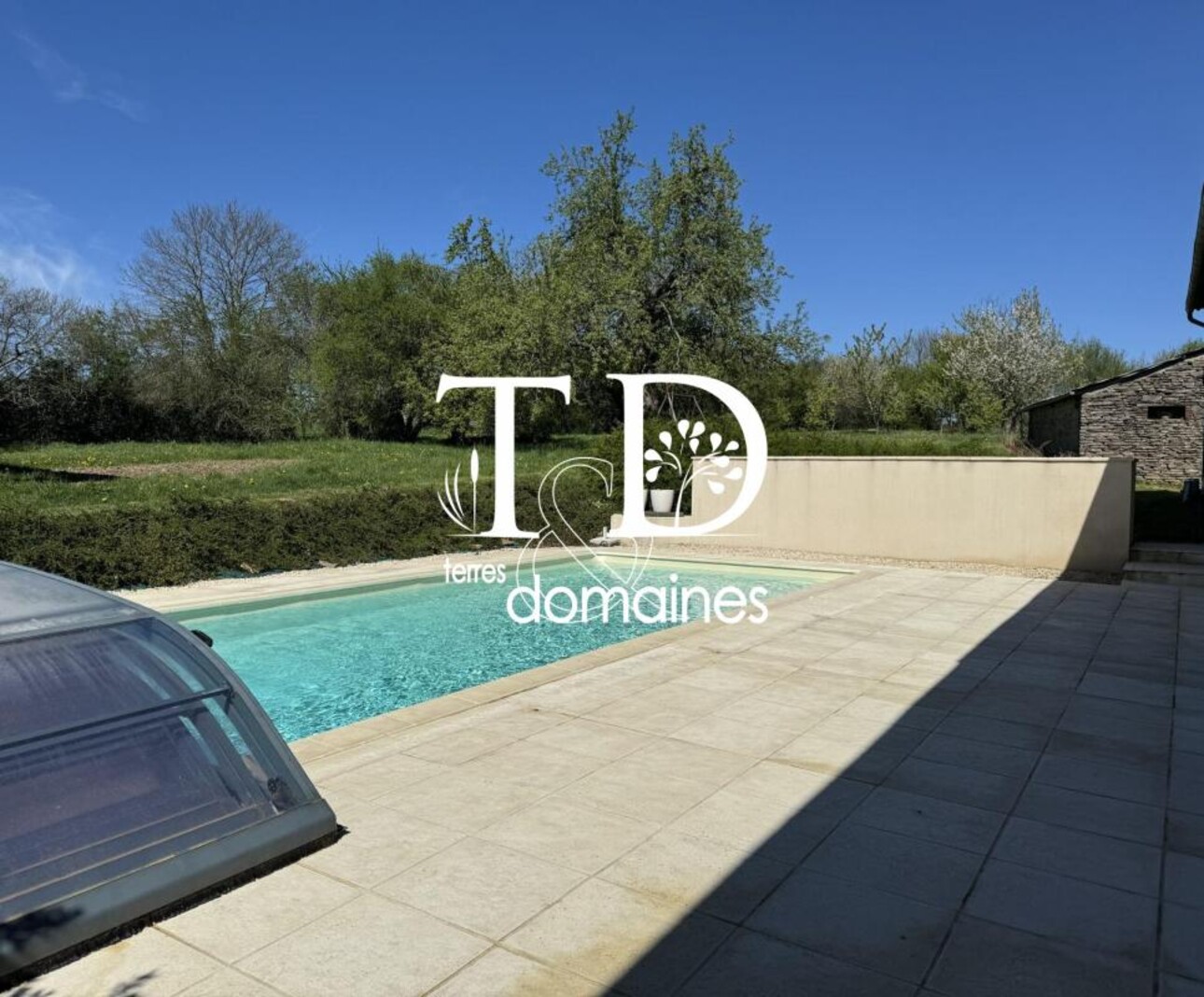 Photos 3 - Équestre - Superbe propriété rurale sur 06 hectares 9469 avec une maison