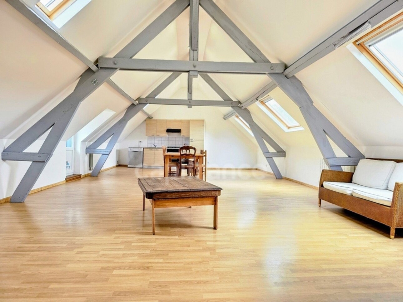 Photos 13 - Touristique - BEAU POTENTIEL POUR CET ANCIEN CORPS DE FERME AVEC GÎTE – 227 m² – SECTEUR LE MESNIL-RÉAUME (76)