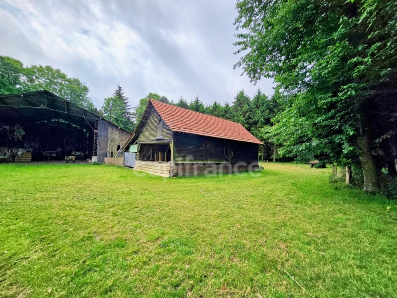 Photos 15 - Touristique - BEAU POTENTIEL POUR CET ANCIEN CORPS DE FERME AVEC GÎTE – 227 m² – SECTEUR LE MESNIL-RÉAUME (76)