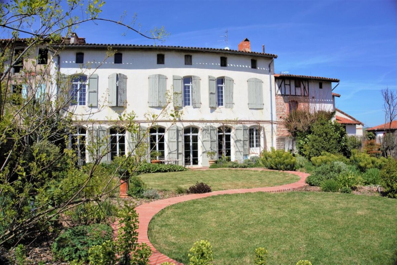 Photos 2 - Prestige - Maison de maître