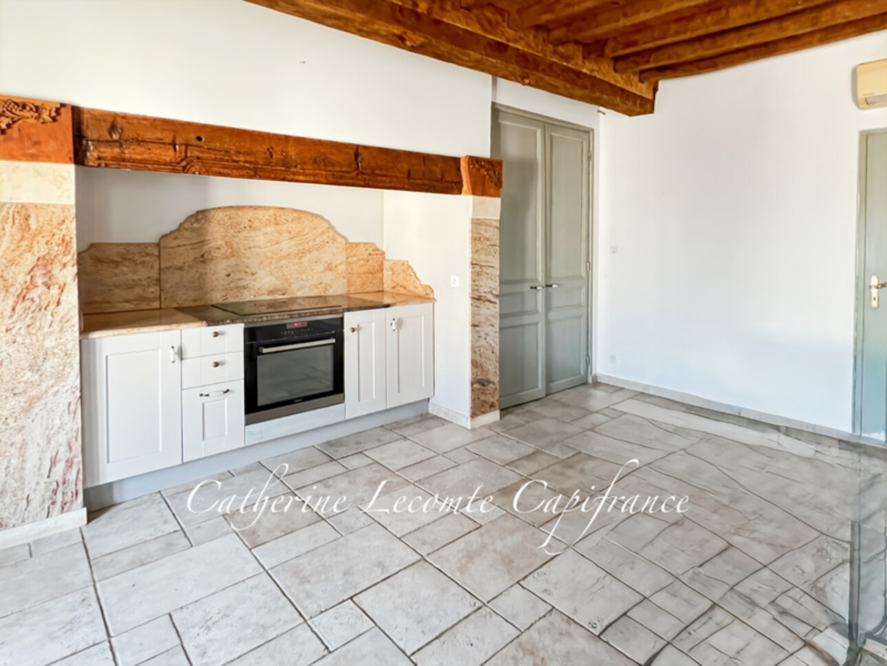 Photos 7 - Prestige - WIRWIGNES - CORPS DE FERME RÉNOVÉ - 152 M2  - 7 PIÈCES  - DÉPENDANCE -
