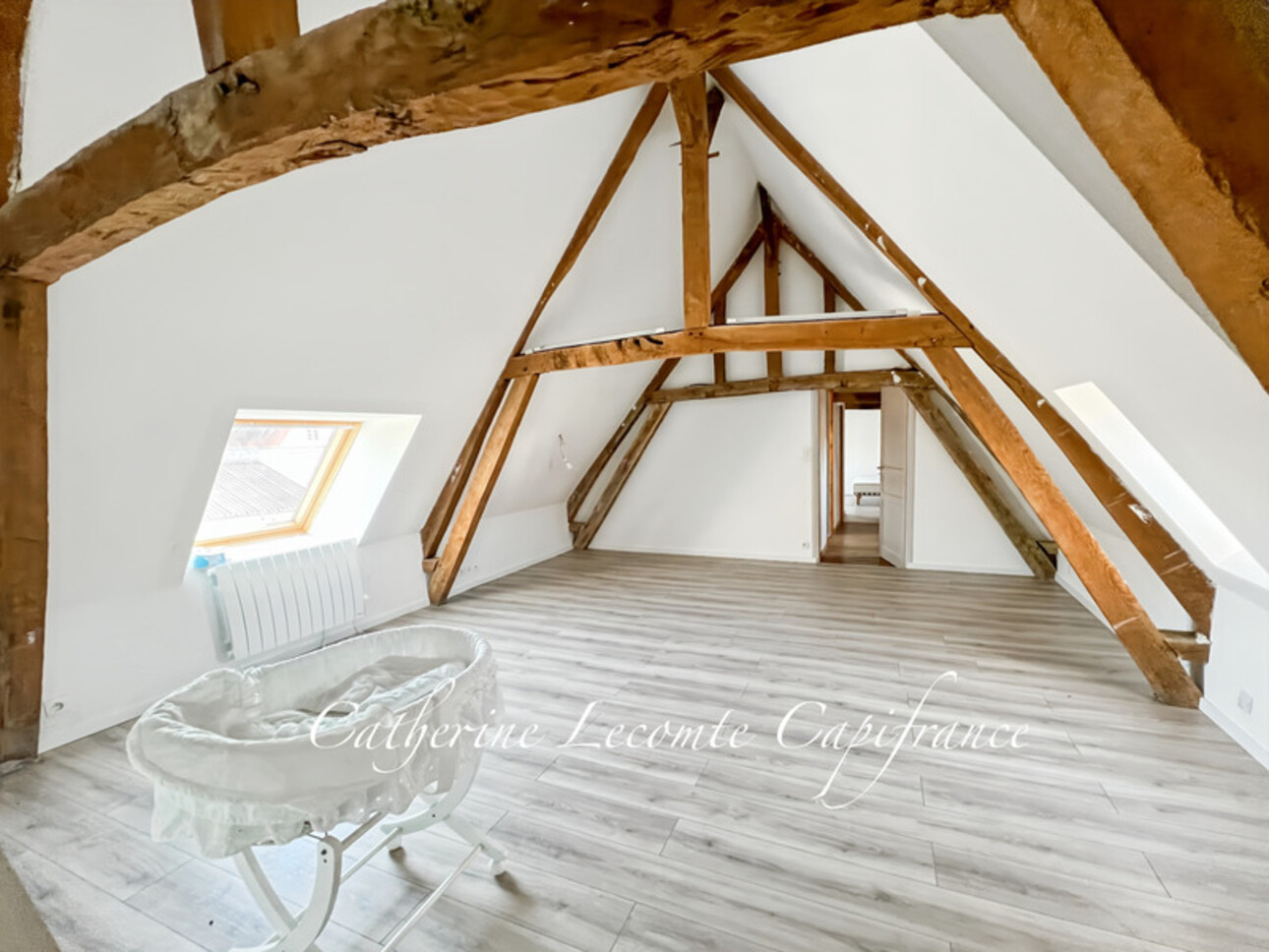 Photos 12 - Prestige - WIRWIGNES - CORPS DE FERME RÉNOVÉ - 152 M2  - 7 PIÈCES  - DÉPENDANCE -