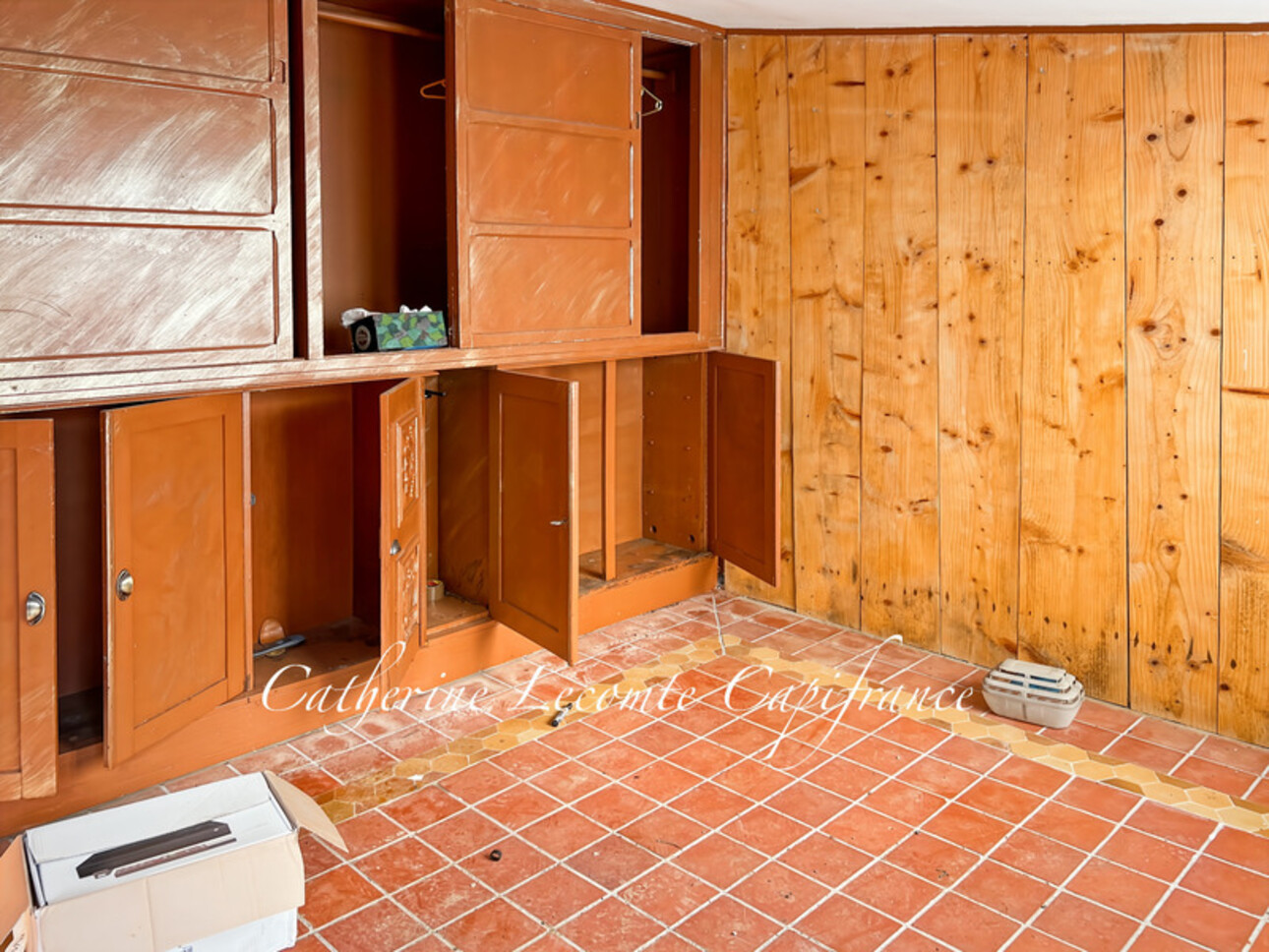 Photos 14 - Prestige - WIRWIGNES - CORPS DE FERME RÉNOVÉ - 152 M2  - 7 PIÈCES  - DÉPENDANCE -