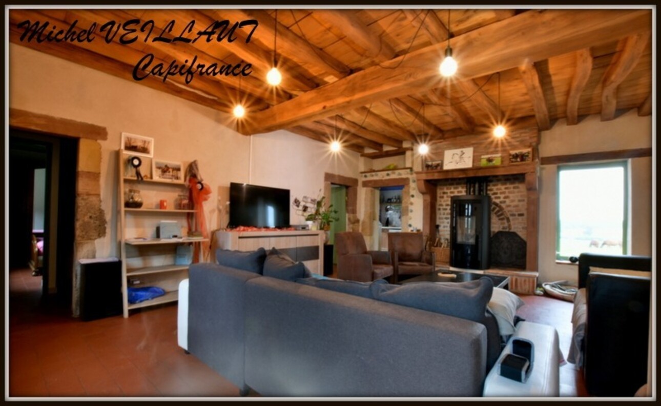 Photos 6 - Équestre - Propriete à vendre maison 7 pièces THIONNE (03), Barn 12 box, Bâtiment agricole, 2 Gîtes, terrain 35174 m²