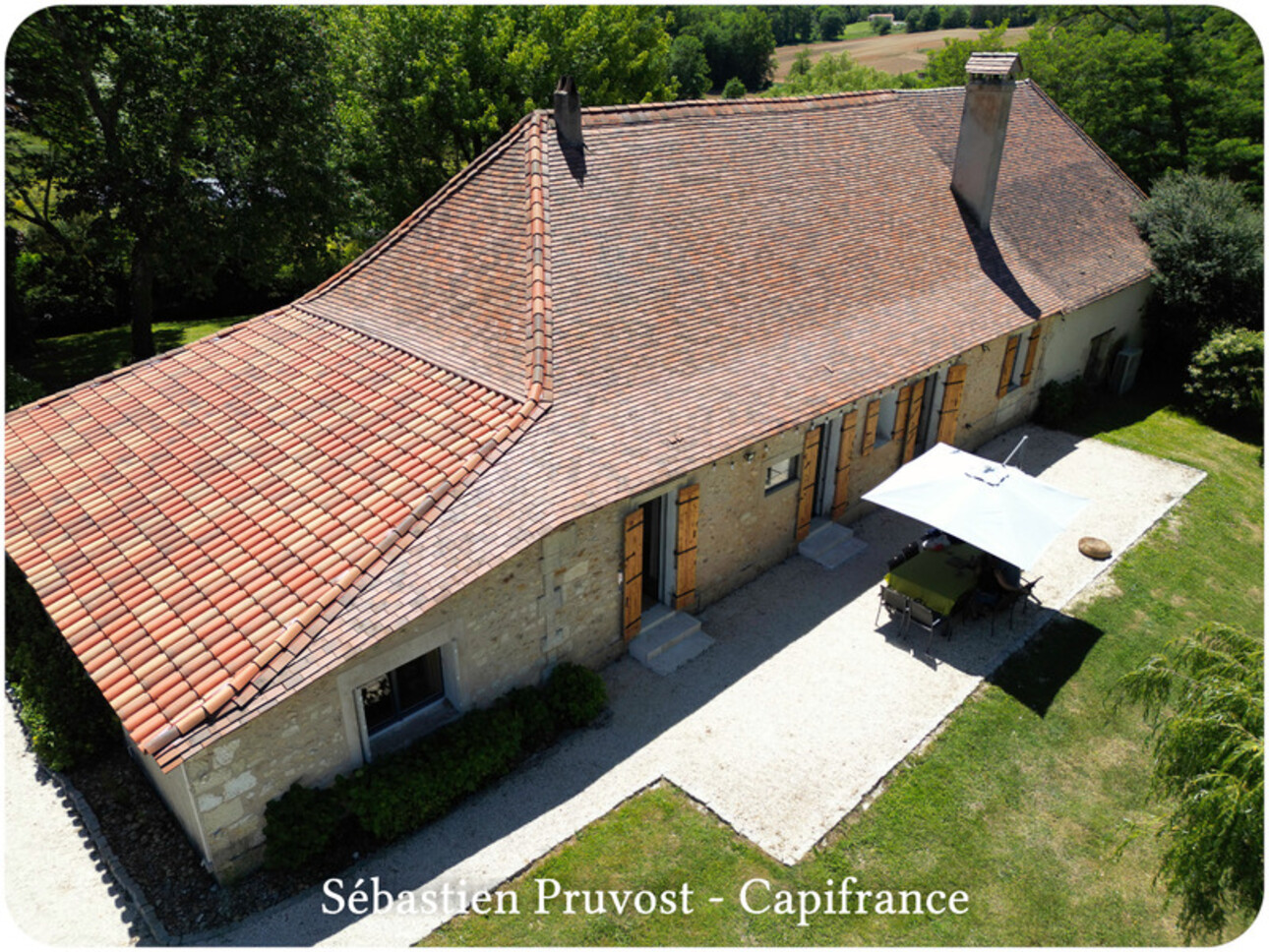 Photos 18 - Prestige - Propriété à vendre 7 pièces LES LECHES (24) 200m², 5 chambres, Terrain 10000m², Grange 150 m², Piscine, Sans travaux