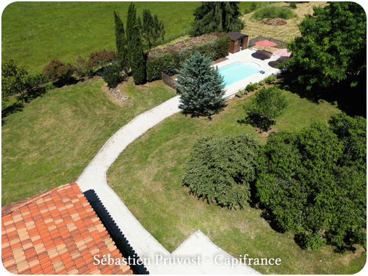 Photos 24 - Prestige - Propriété à vendre 7 pièces LES LECHES (24) 200m², 5 chambres, Terrain 10000m², Grange 150 m², Piscine, Sans travaux