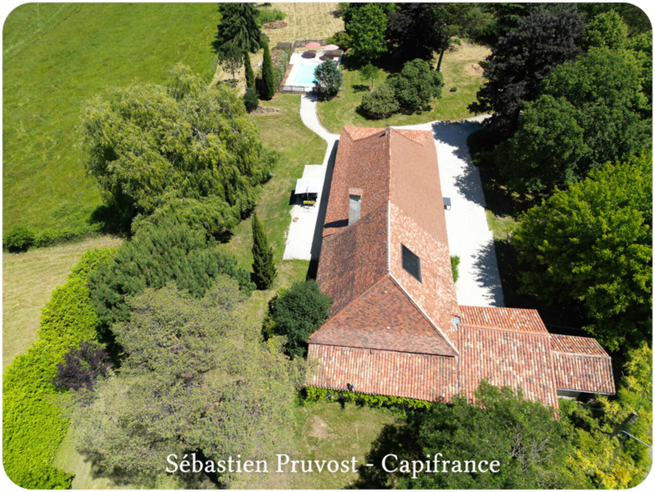 Photos 27 - Prestige - Propriété à vendre 7 pièces LES LECHES (24) 200m², 5 chambres, Terrain 10000m², Grange 150 m², Piscine, Sans travaux