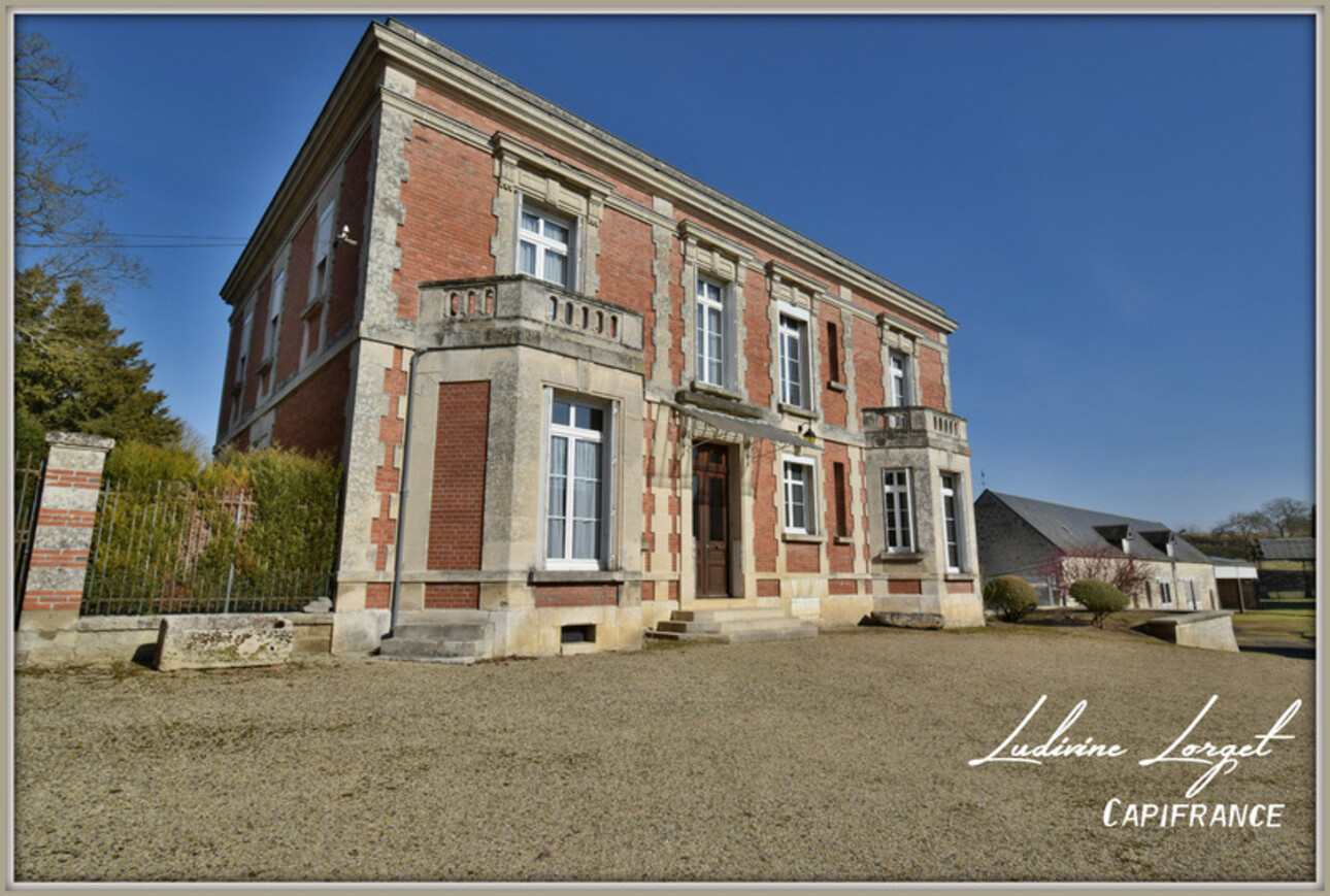 Photos 2 - Touristique - Propriété à vendre Au nord de Soissons (02200) (14km) - Corps de ferme - maison bourgeoise 335 m² habitables - 6 chambres - sous-sol total –Dépendances – Garages – Hangars- Terrain 1,22 hectare