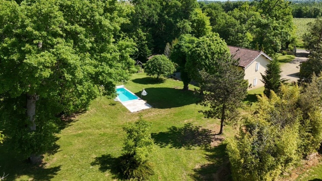 Photos 10 - Prestige - Dpt Gers (32), à vendre NOGARO proche, TRES ELEGANTE PROPRIETE  RURALE  sur 4.5 hectares, MAISON de MAITRE, GITE, deux piscines neuves, parc séculaire, SANS NUISANCE