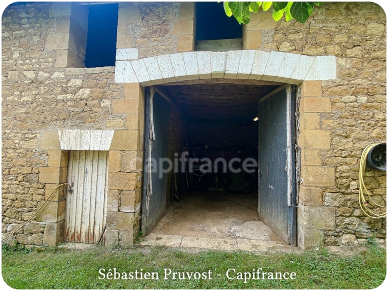 Photos 11 - Prestige - Propriete à vendre 7 pièces CORGNAC SUR L'ISLE (24), 5 chambres, terrain 33600m2, Dépendances 300m2, sans voisins proches