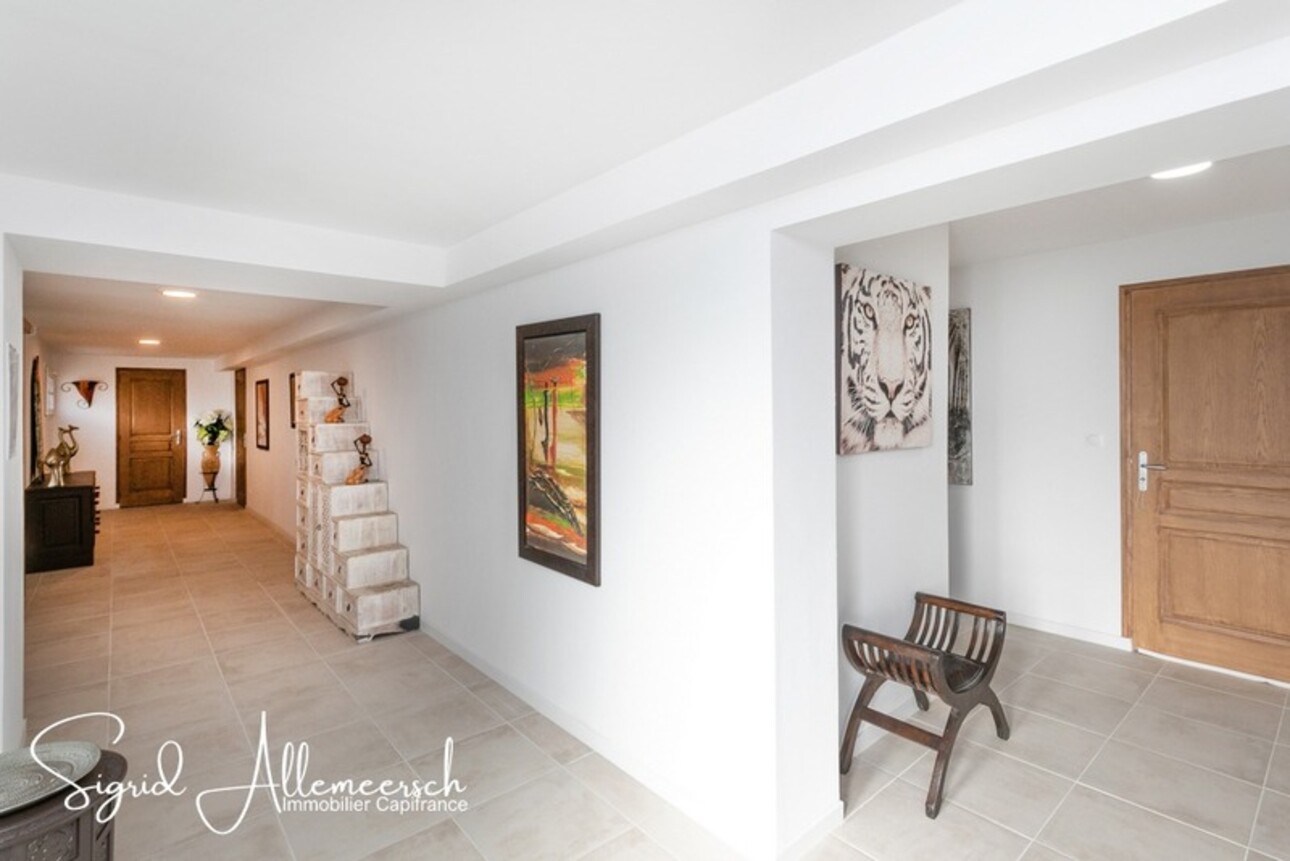Photos 8 - Prestige - AUDE, En périphérie de Carcassonne, maison 390m² sur parc clos possibilité gîte