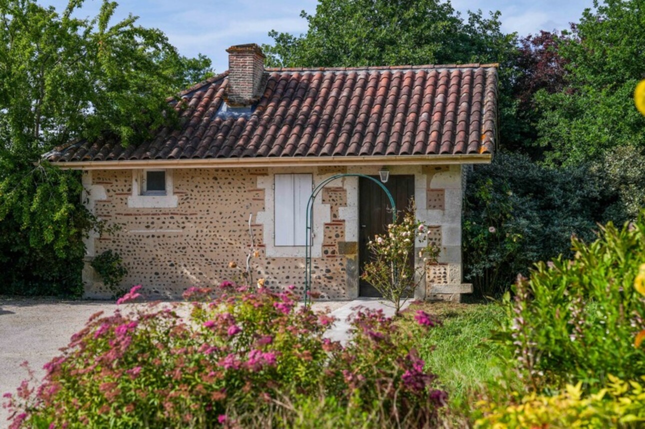 Photos 25 - Prestige - Propriété de Caractère et de charme proche de MONT DE MARSAN (40) - 430 M2 Habitables - Terrain 9000m2 environ