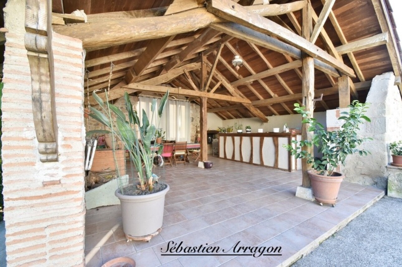 Photos 2 - Prestige - PROPRIÉTÉ ENTOURÉE DE NATURE À PINEL HAUTERIVE (47)