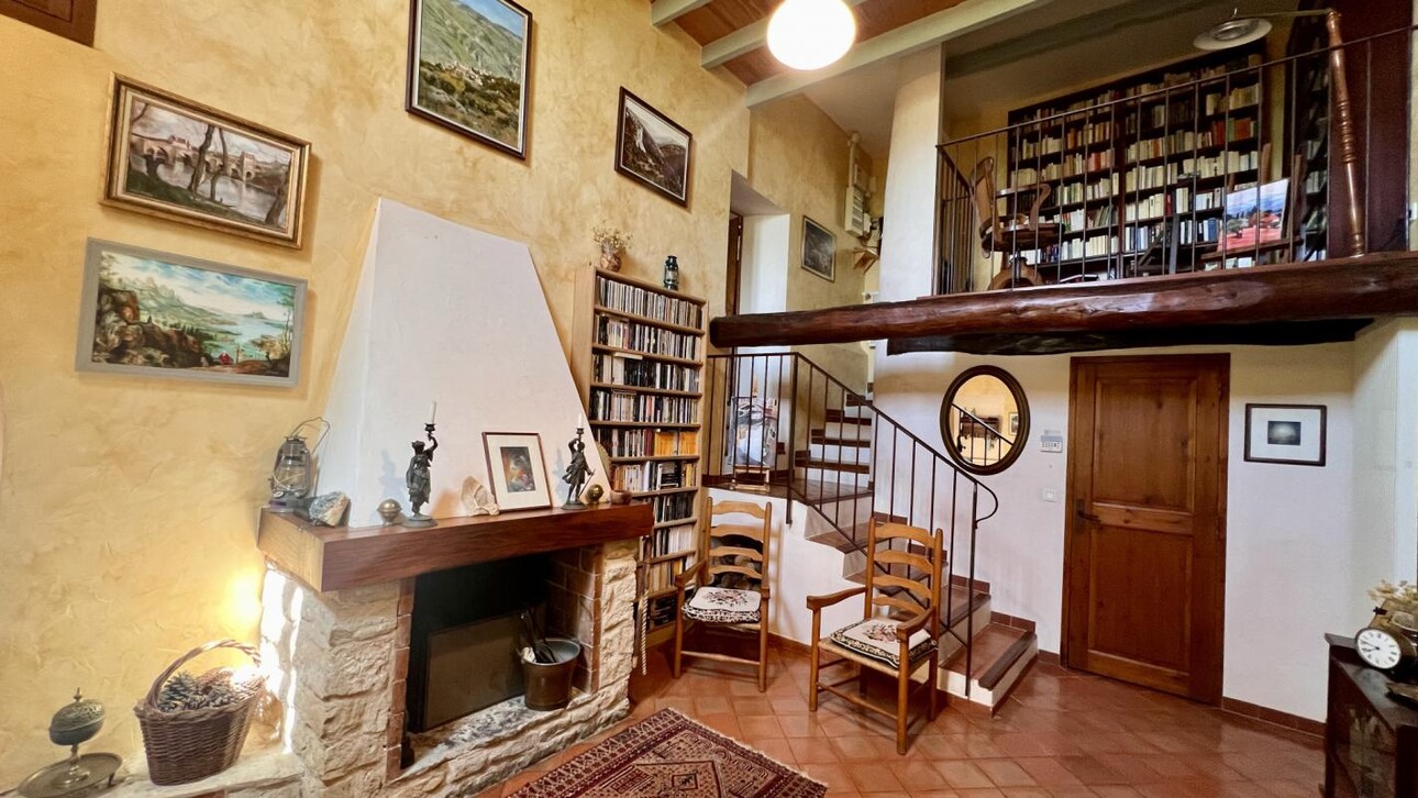 Photos 6 - Prestige - Propriété spacieuse avec dépendance et grand terrain de 1 he