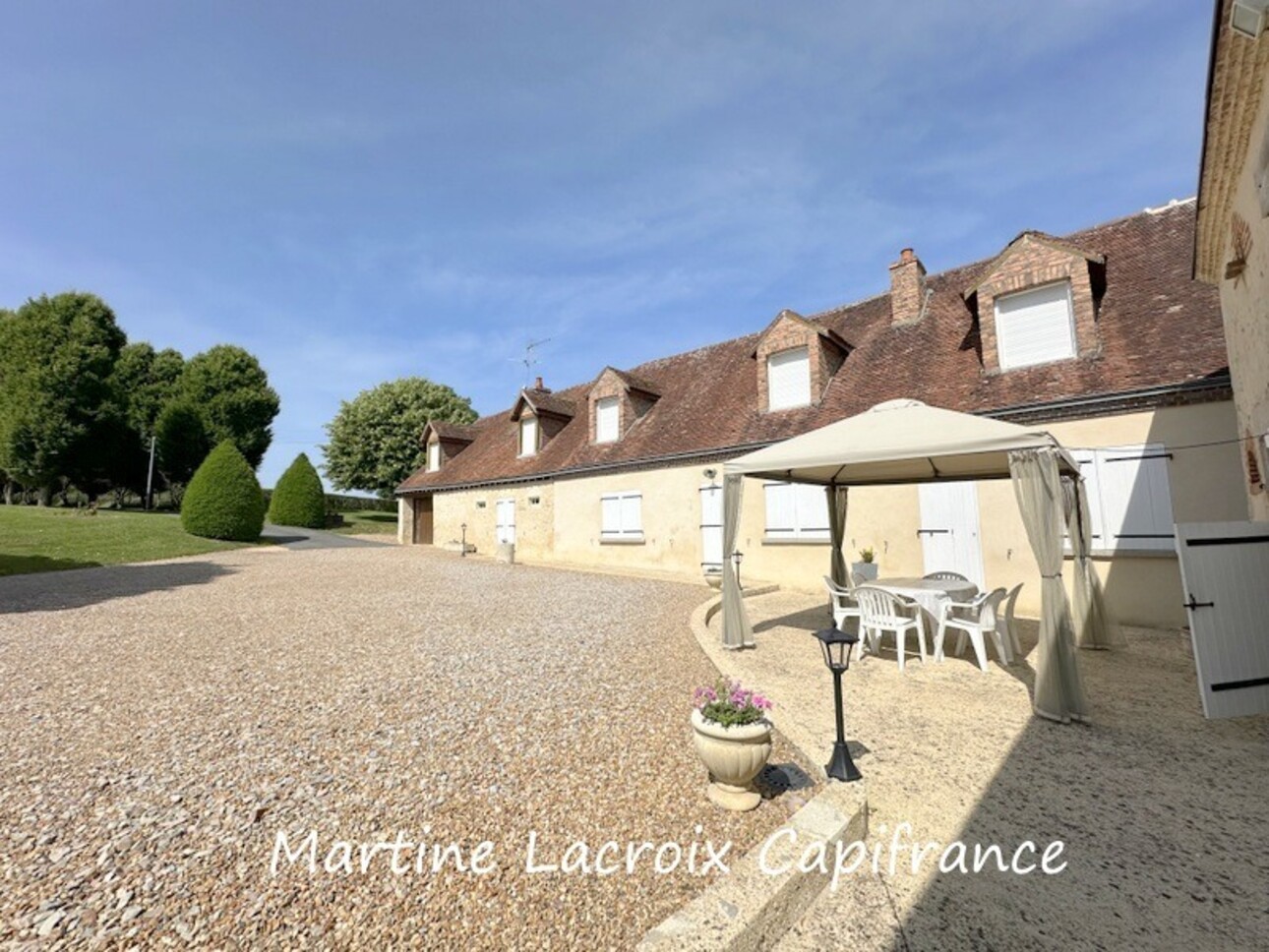 Photos 20 - Prestige - Dpt SARTHE (72), à vendre proche de LA FERTE BERNARD - PROPRIÉTÉ  P8 de 226 m² - Terrain de 2,50 Ha