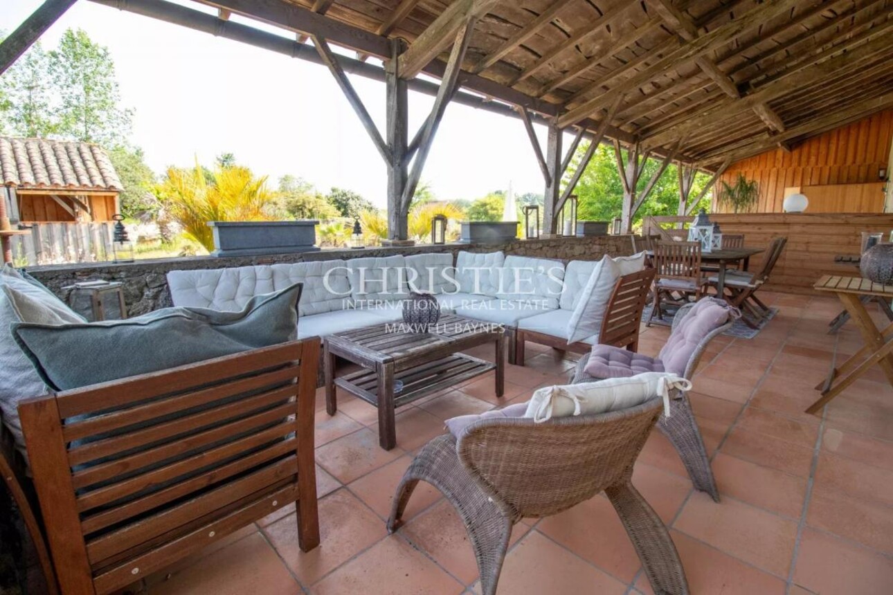 Photos 23 - Équestre - Exceptionnelle Maison de Maître avec logement séparé, piscine, spa et vues