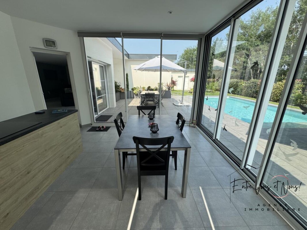 Photos 3 - Prestige - CONTEMPORAINE EN H AVEC TOIT PLAT