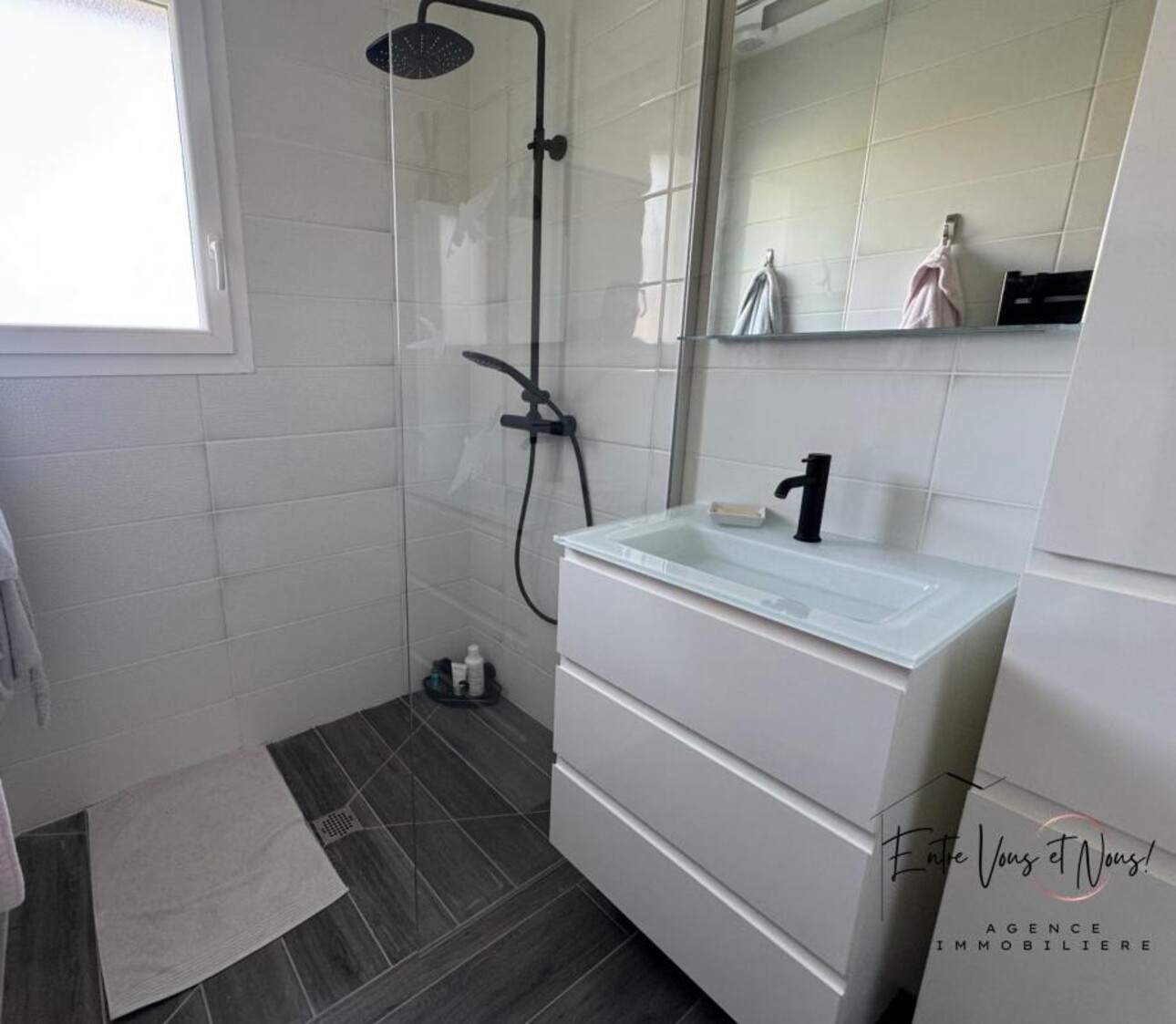 Photos 10 - Prestige - CONTEMPORAINE EN H AVEC TOIT PLAT