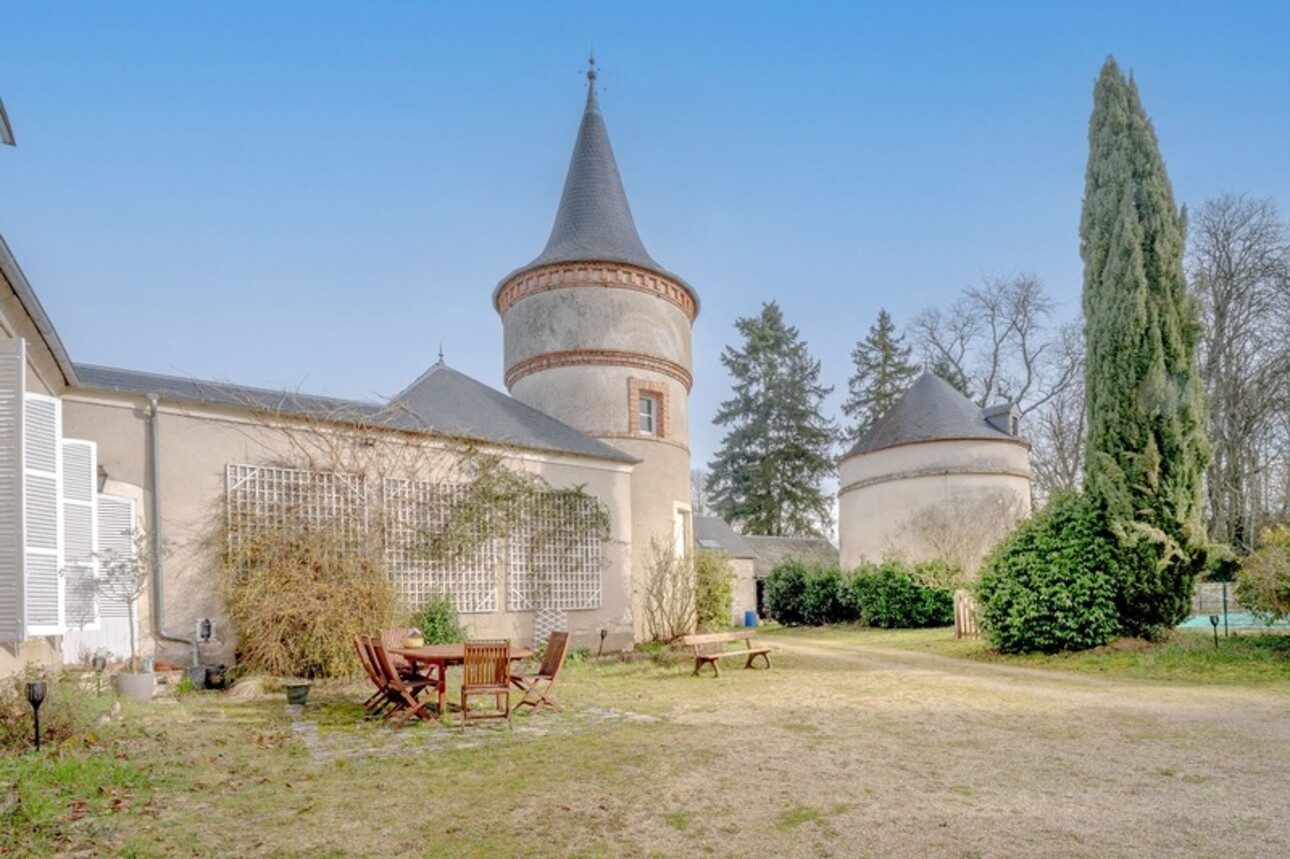 Photos 3 - Prestige - Propriété à vendre proche de Bourges (18)