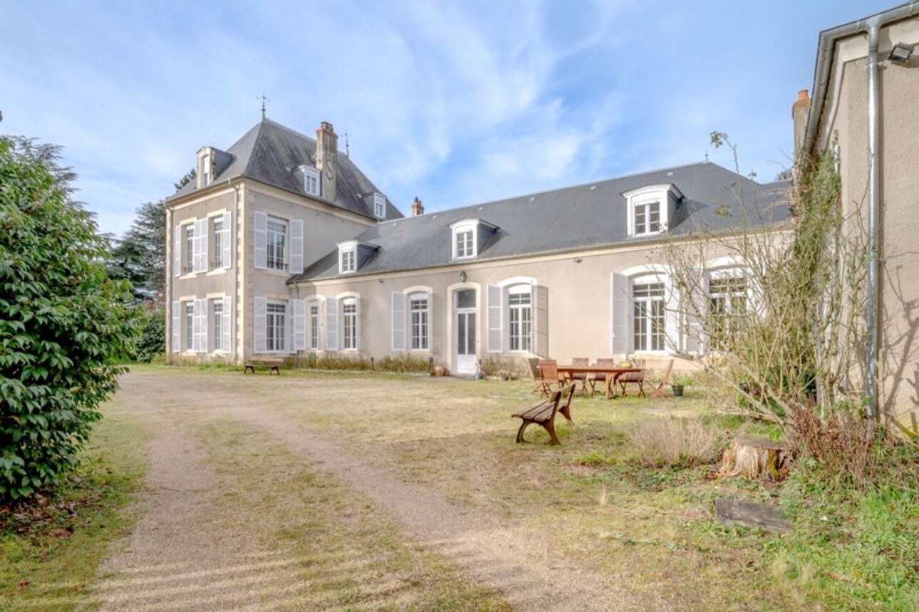 Photos 7 - Prestige - Propriété à vendre proche de Bourges (18)