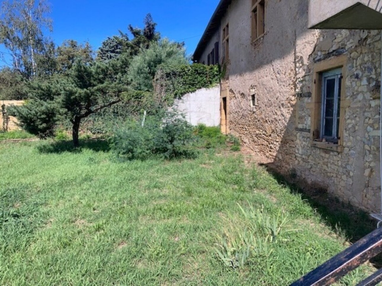 Photos 11 - Touristique - Dpt Rhône (69), à vendre proche de VILLEFRANCHE SUR SAONE  Idéal horticulture ou pension pour chevaux