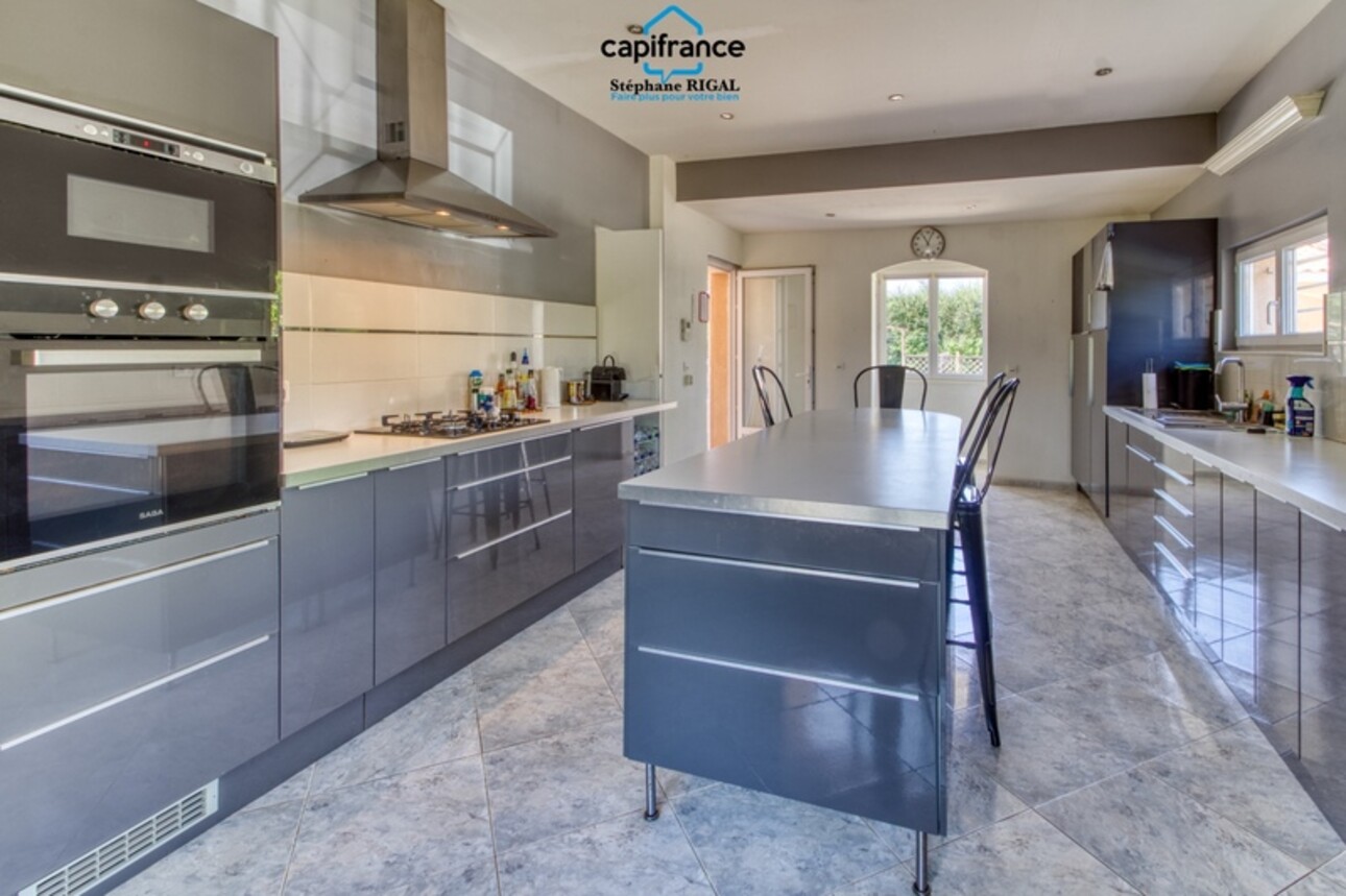 Photos 9 - Prestige - Propriete à vendre 8 pièces MONTAYRAL (47) Maison de 170m2 habitables sur terrain clos de 2013m2