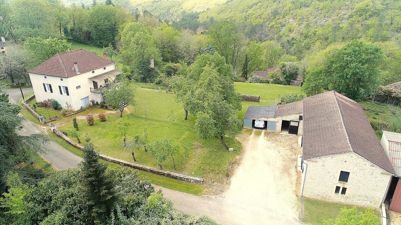 Photos 9 - Tourist - Property