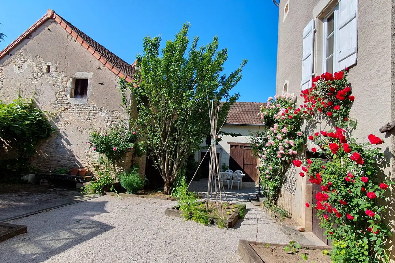 Photos 2 - Touristique - Maison et 2 gites en Côte Chalonnaise - proche Mercurey