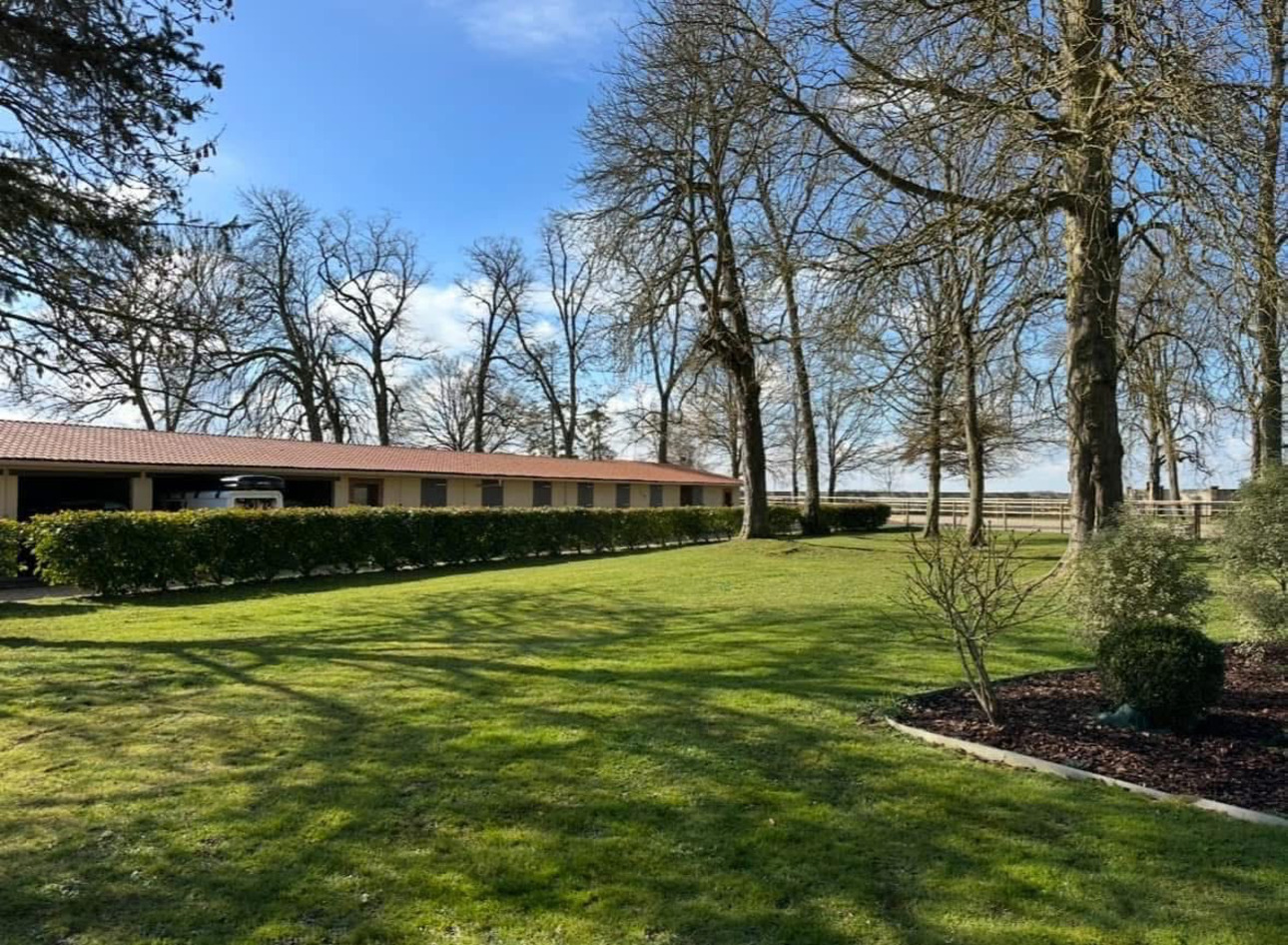 Photos 3 - Équestre - Propriété équestre d’exception en Normandie (3 maisons)