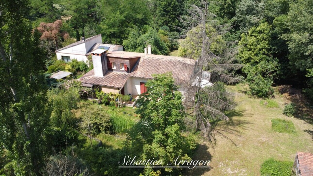 Photos 1 - Touristique - Propriete à vendre 5 pièces et deux appartement VILLENEUVE SUR LOT (47)